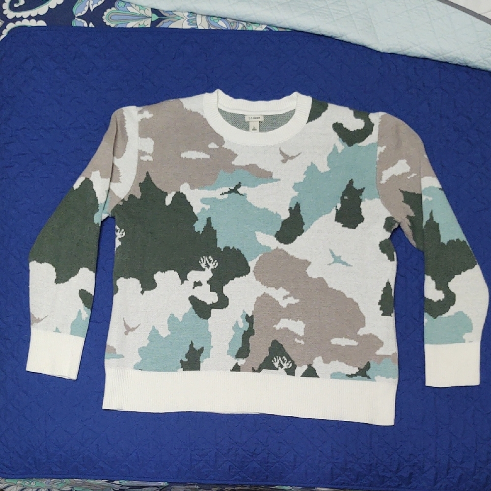 L.L. Bean Women's Multicolor Camouflage Crewneck Sweater
